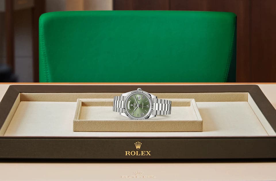 Rolex 8208 online